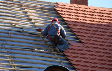 roof tiles Willian, Hertfordshire